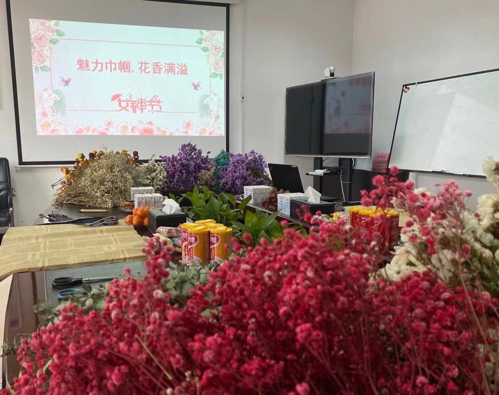 江南平台_江南官方网站（中国）
,宏明日望,株洲电子科技,湖南电容器,株洲电容器,电容器