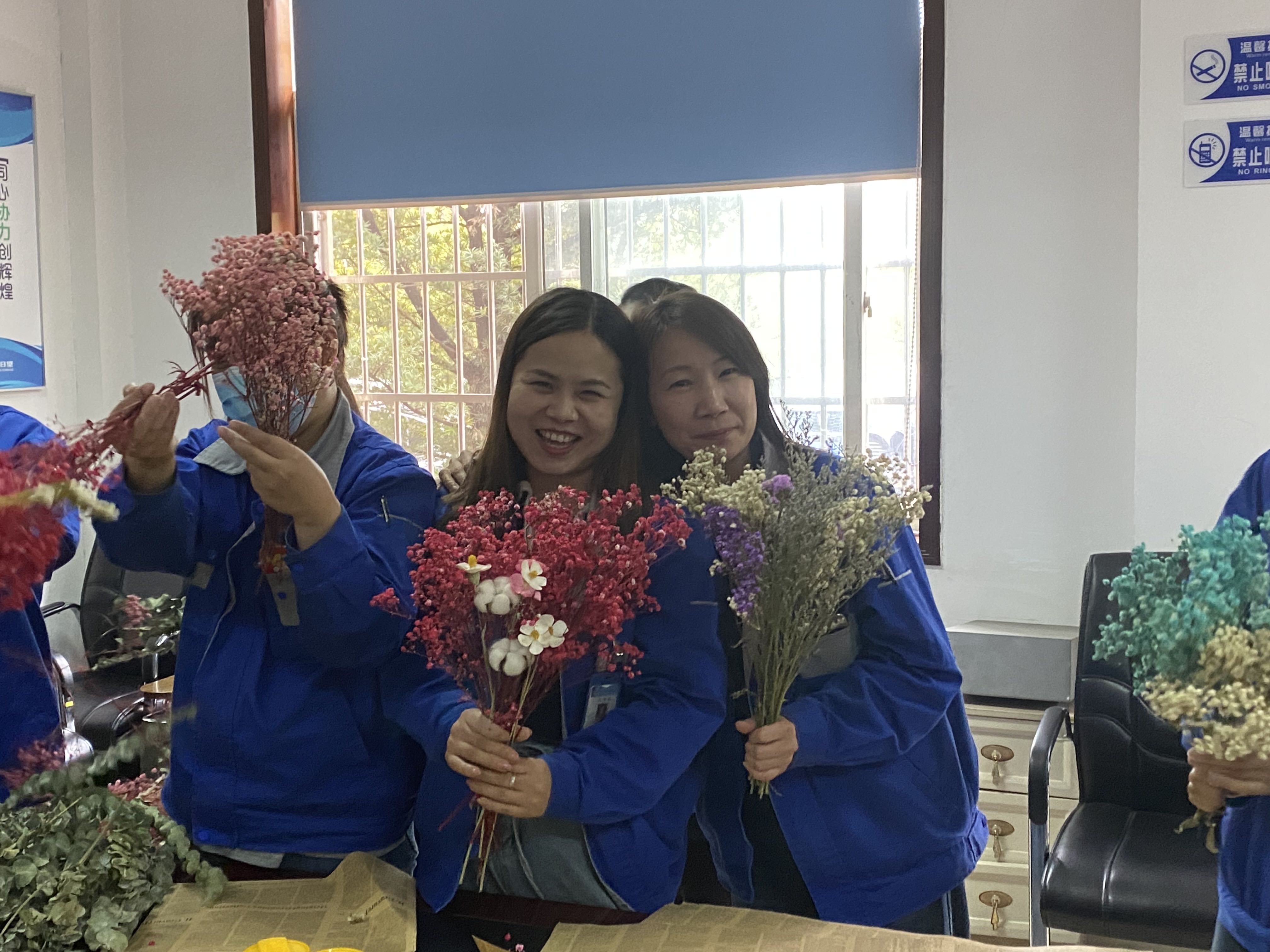 江南平台_江南官方网站（中国）
,宏明日望,株洲电子科技,湖南电容器,株洲电容器,电容器