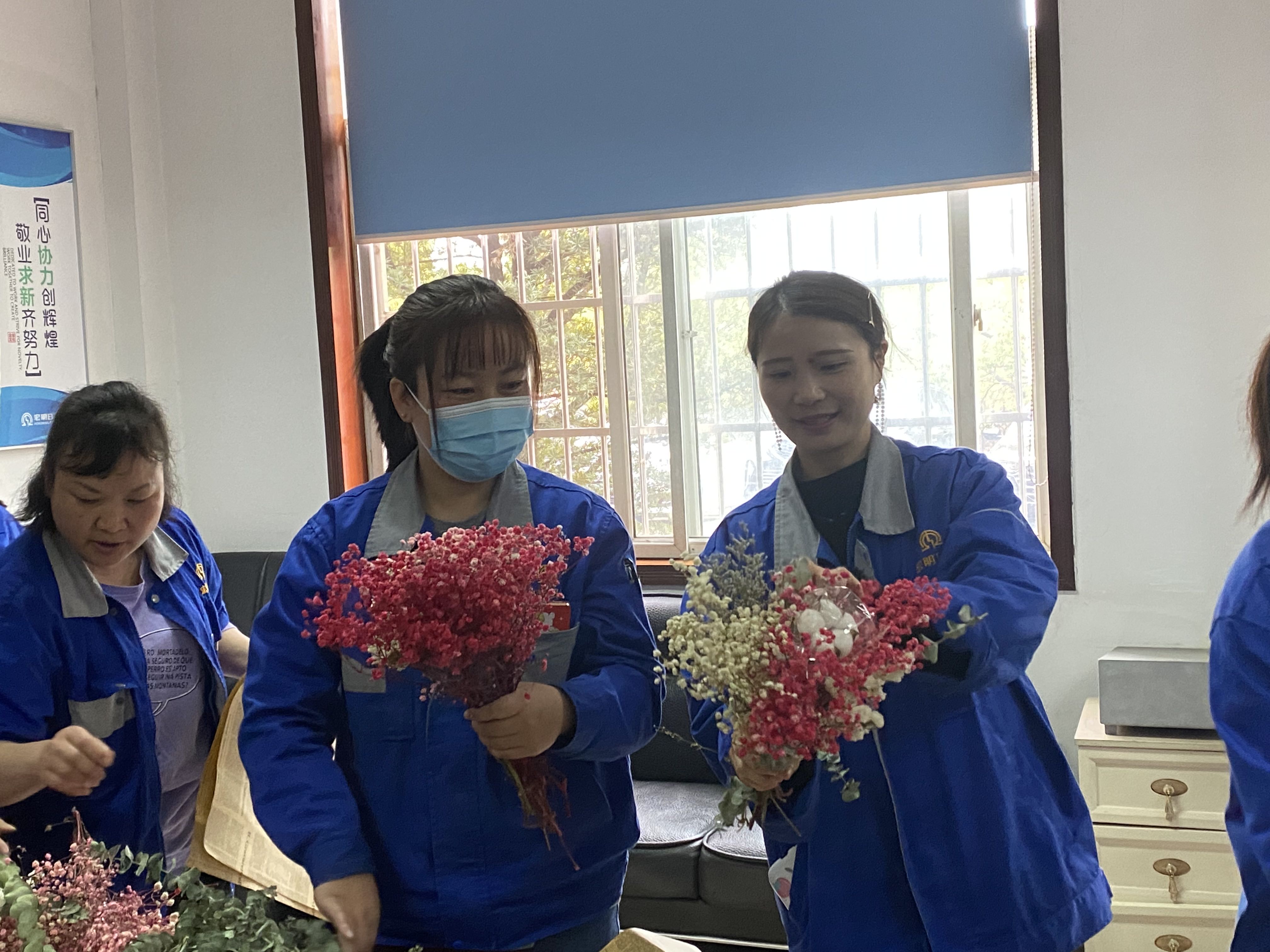 江南平台_江南官方网站（中国）
,宏明日望,株洲电子科技,湖南电容器,株洲电容器,电容器